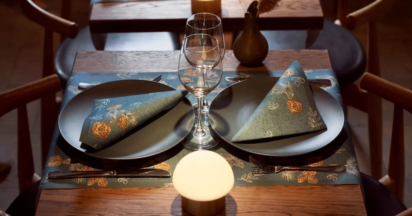 luxury paper napkins linen feel for table decoration in restaurants 1